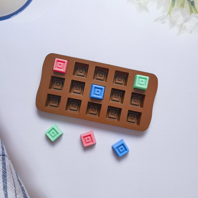 Classical Chocolate Mold Squar - مراجعة Silicone Mold Tray وسعره