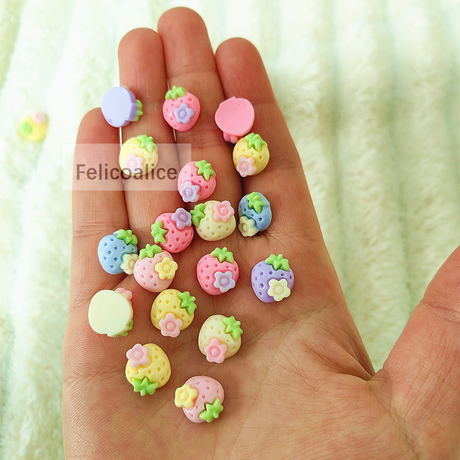 30Pcs New Cute Resin Mini Smal - مراجعة Flower Preservation Resin وسعره