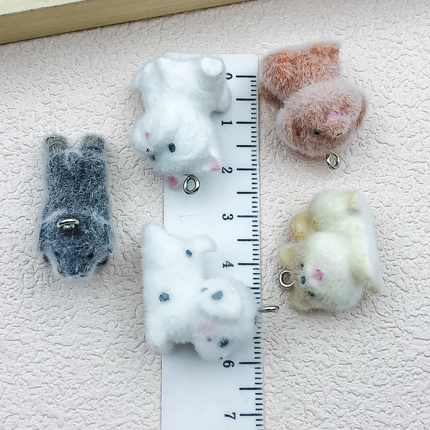5pcs&1pc Flocked Resin Animal  - مراجعة Resin Craft Kit وسعره