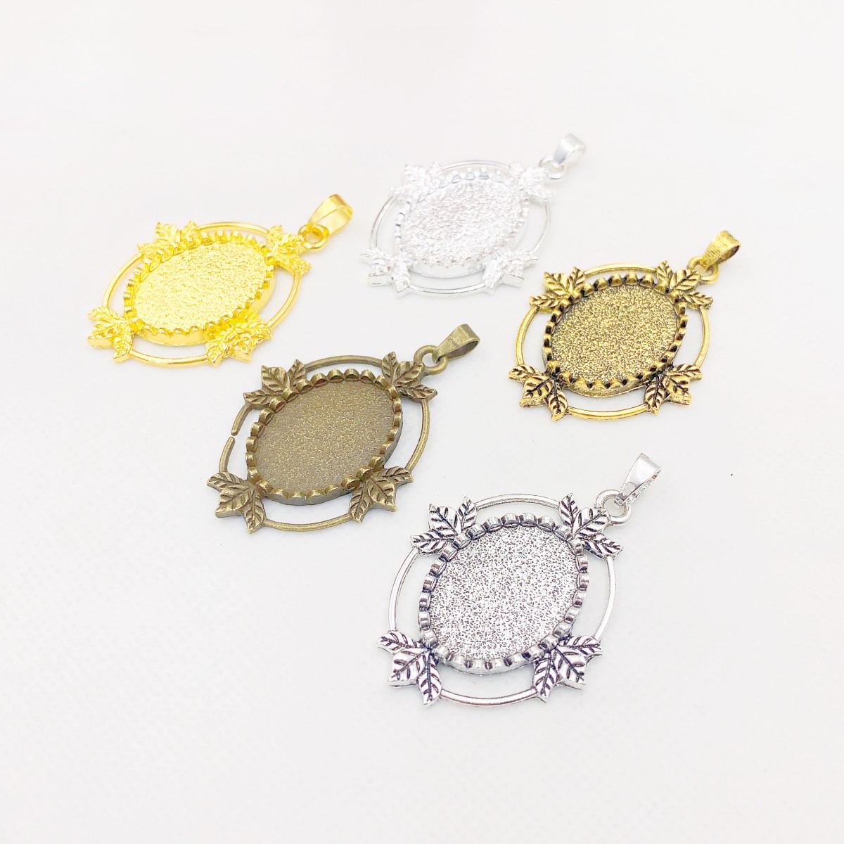 Onebeading Fit 18x25mm Oval Ca - مراجعة Bezels Set Pendant وسعره